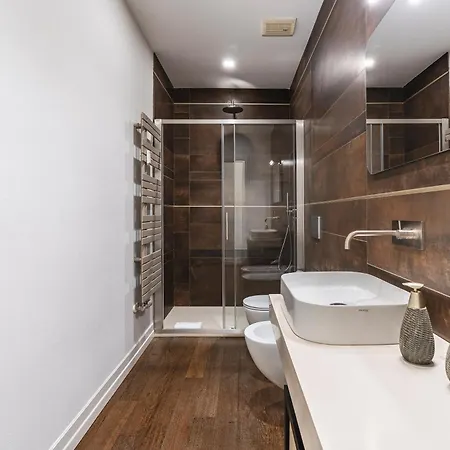 Noe Luxe With Parking On Request Daire *