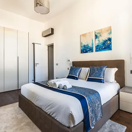 Noe Luxe With Parking On Request Daire Floransa