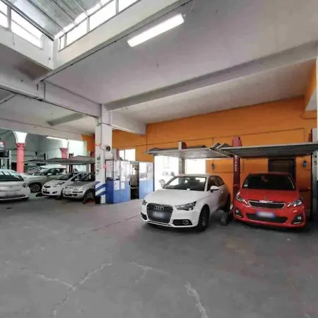 Noe Luxe With Parking On Request * Floransa