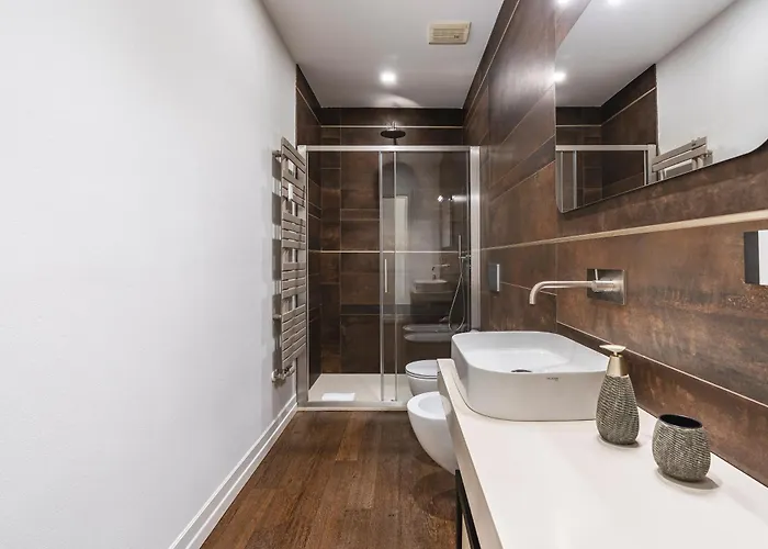 Noe Luxe With Parking On Request Apartament *