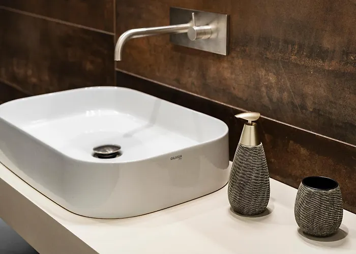 Noe Luxe With Parking On Request