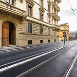 Noe Luxe With Parking On Request Διαμέρισμα